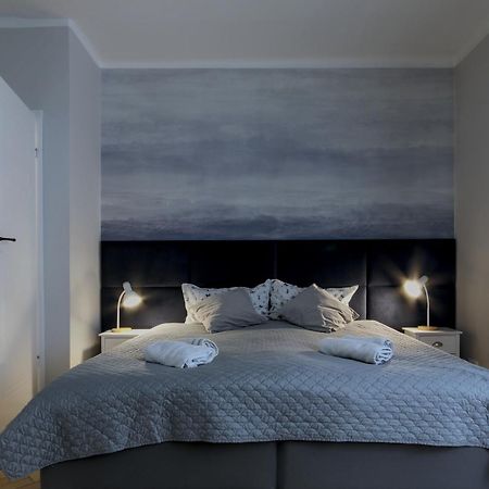 Kana - Stylish Apartment In Krakow Pomorska - Close, Wifi, Smart Tv คราคูฟ ภายนอก รูปภาพ